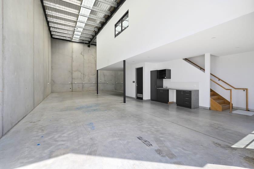 2/22 Keon Parade Thomastown VIC 3074 - Image 2