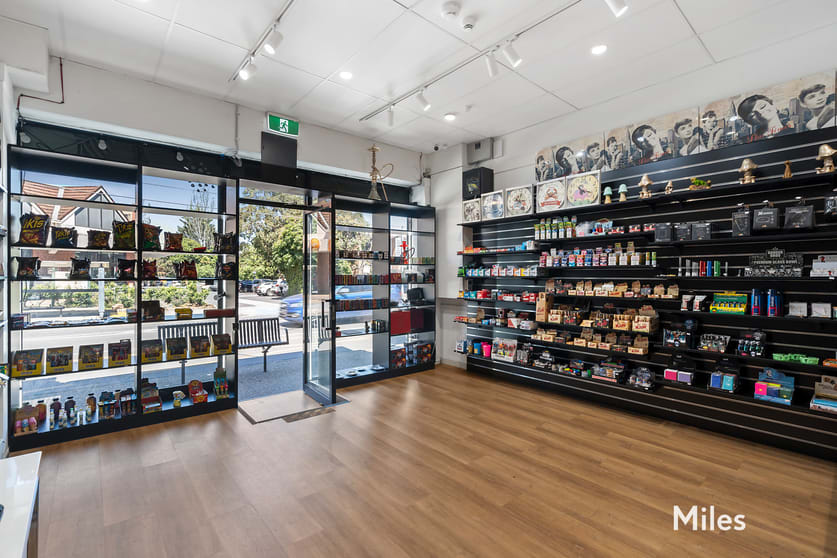 Click to view all images 219 & 219A Lower Heidelberg Road Ivanhoe East VIC 3079 - Image 2
