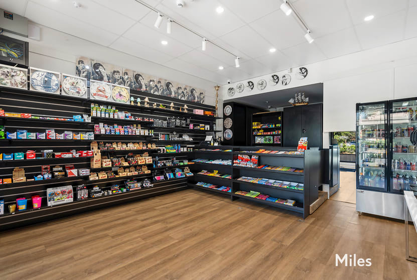 Click to view all images 219 & 219A Lower Heidelberg Road Ivanhoe East VIC 3079 - Image 3