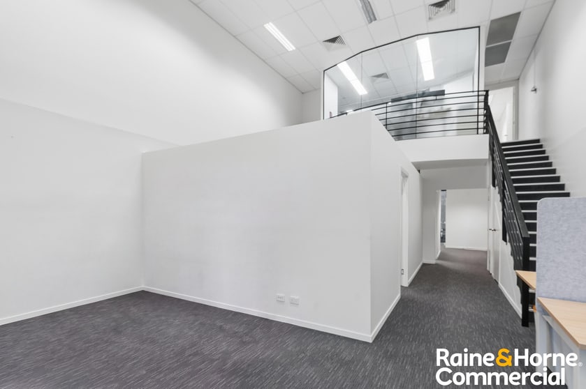 Click to view all images 1/40 Douglas Street Milton QLD 4064 - Image 2