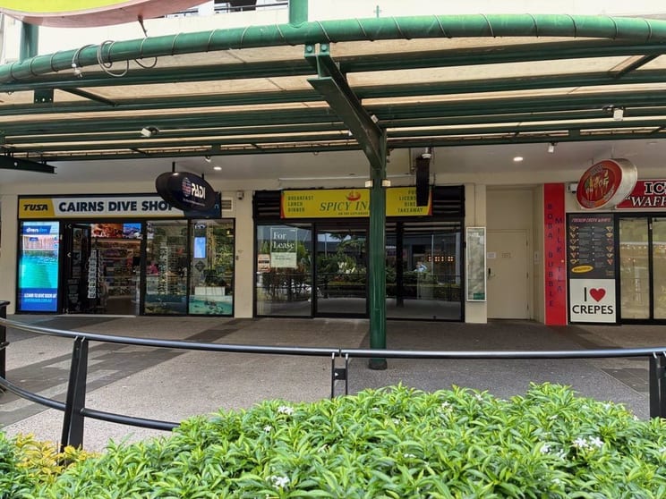 Click to view all images 116/53-57 Esplanade Cairns City QLD 4870 - Image 3
