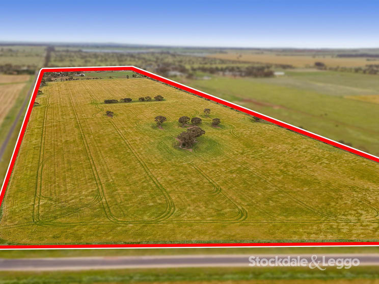 Click to view all images 5 Smiths Road Parwan VIC 3340 - Image 2