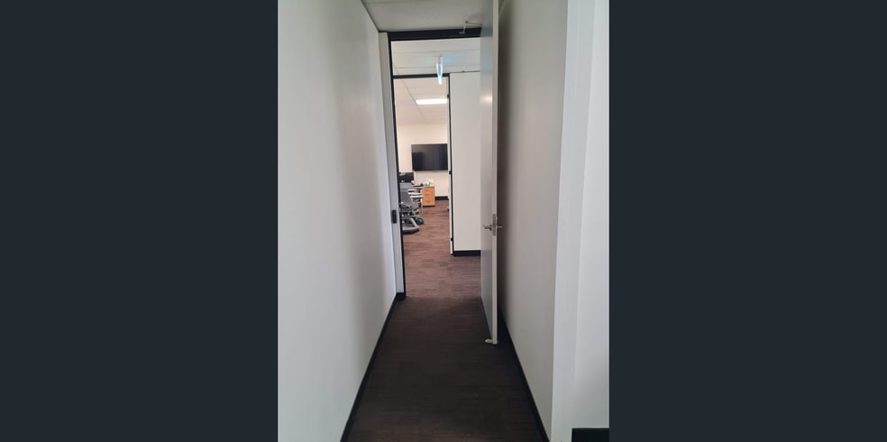 20/251 Adelaide Terrace Perth WA 6000 - Image 3