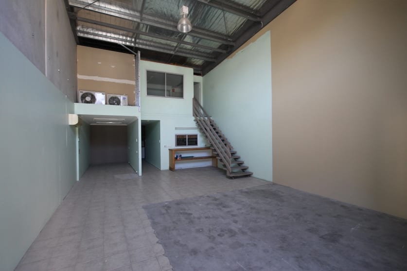 Click to view all images 10/3 Industry Place Capalaba QLD 4157 - Image 3