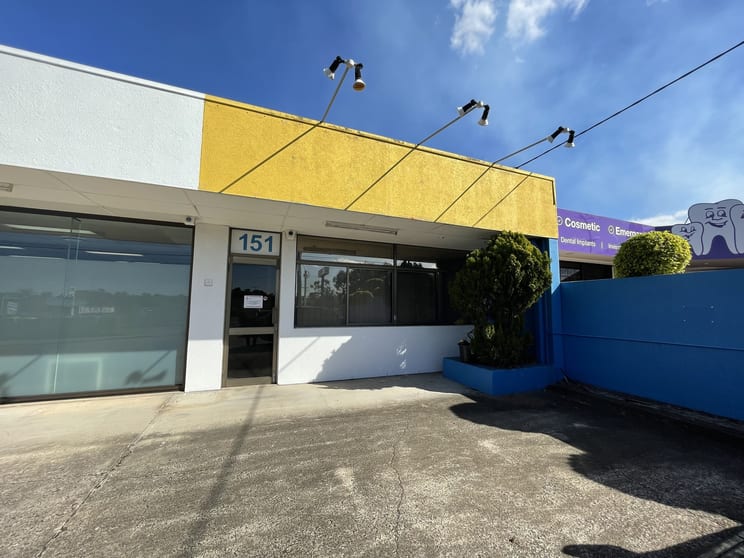 Click to view all images 3/151 Old Cleveland Road Capalaba QLD 4157 - Image 3