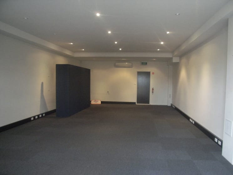 Click to view all images 80A Phyllis Ashton Circuit Gungahlin ACT 2912 - Image 2
