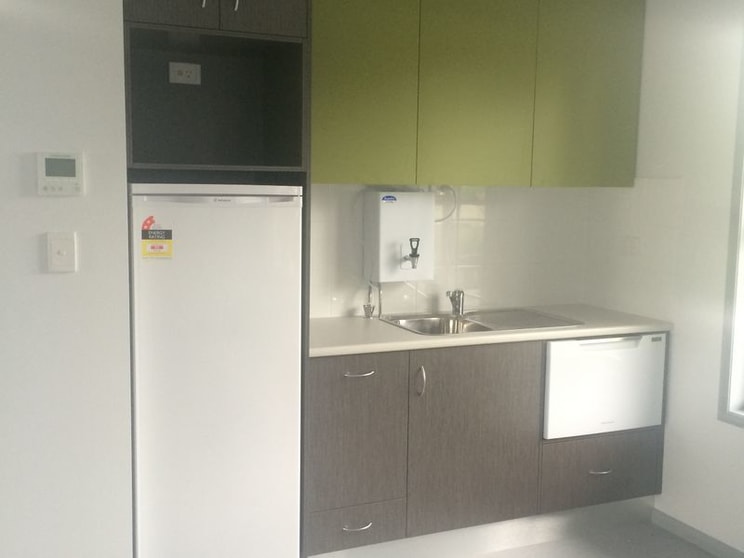 Click to view all images 1/146 Drayton Road Harristown QLD 4350 - Image 3