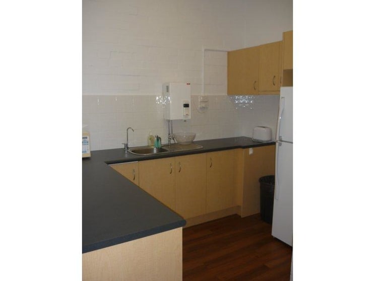 Click to view all images Ground Floor/74 Astor Terrace Spring Hill QLD 4000 - Image 3