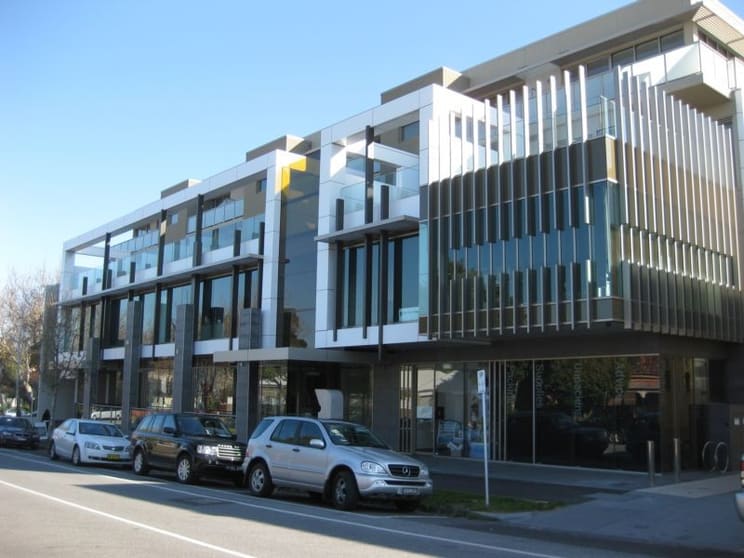 Click to view all images 15/3 Male Street Brighton VIC 3186 - Image 1