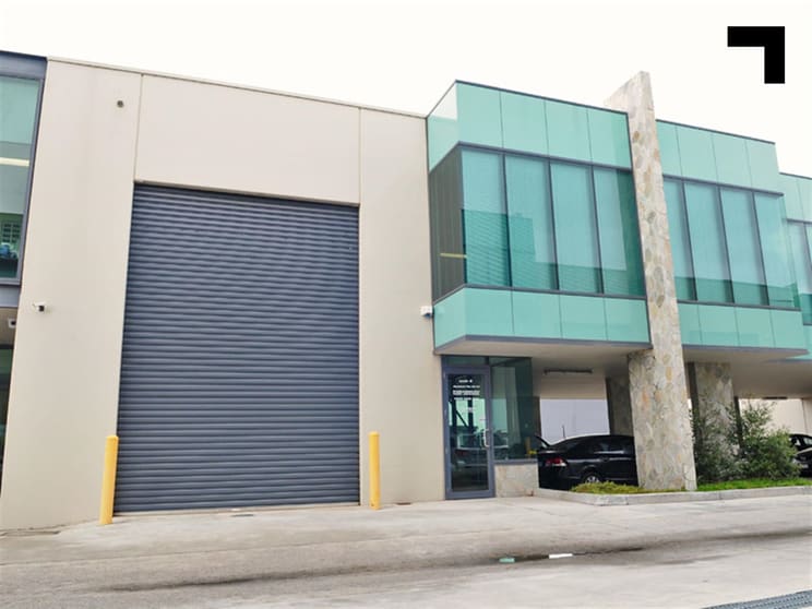 Click to view all images 2/99-101 Western Avenue Tullamarine VIC 3043 - Image 2