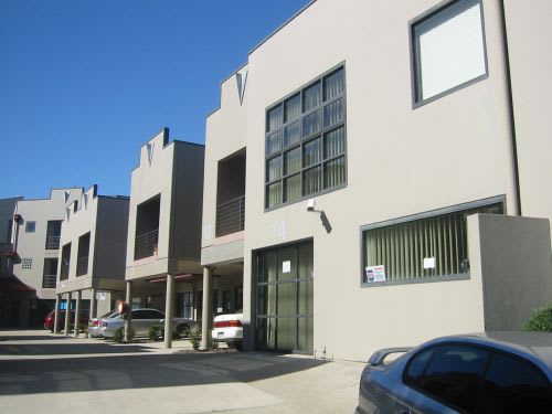 Click to view all images 13/36 O'Riordan St Alexandria NSW 2015 - Image 2