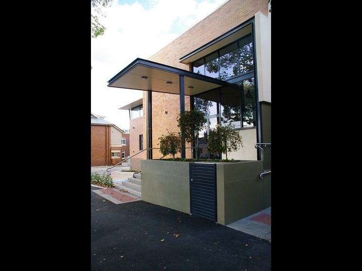 Click to view all images Grd Floor/154 Hume Street Toowoomba City QLD 4350 - Image 2