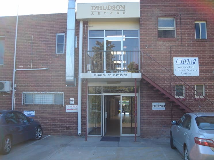 Click to view all images Suite 4/176 Baylis Street Wagga Wagga NSW 2650 - Image 2