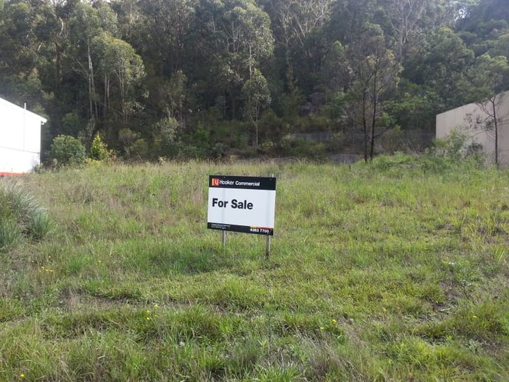 Click to view all images 14 Enterprise Close West Gosford NSW 2250 - Image 1