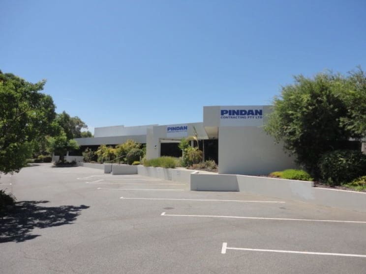 Click to view all images 14 Resolution Drive Ascot WA 6104 - Image 3