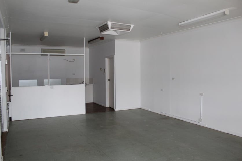 Click to view all images Shop 4/18-22 Anderson Walk Smithfield SA 5114 - Image 2
