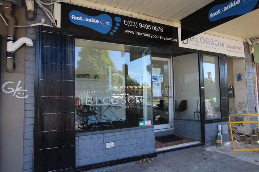 Click to view all images 321 Victoria Road Thornbury VIC 3071 - Image 1