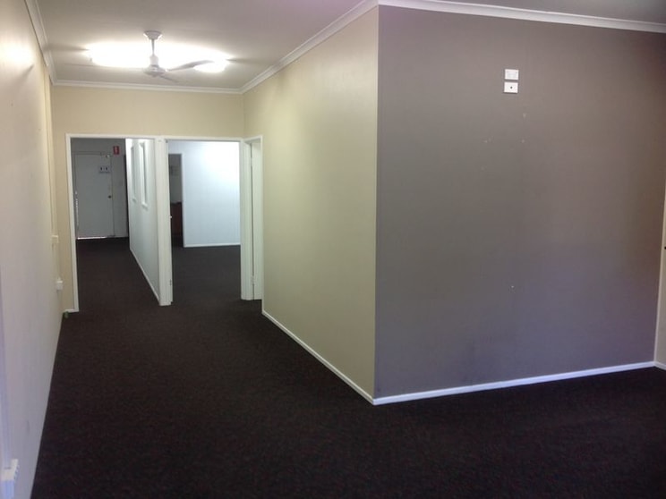 Click to view all images 2/8 Stuart Street Dalby QLD 4405 - Image 2