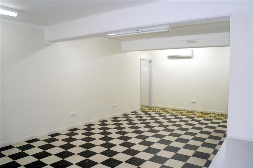 134 Auckland Street Gladstone Central QLD 4680 - Image 3