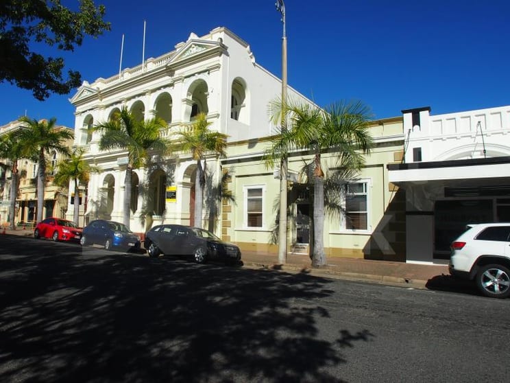 Click to view all images 178 Quay Street Rockhampton City QLD 4700 - Image 1