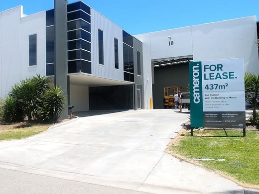 Click to view all images 10 Helen Kob Drive Braeside VIC 3195 - Image 1