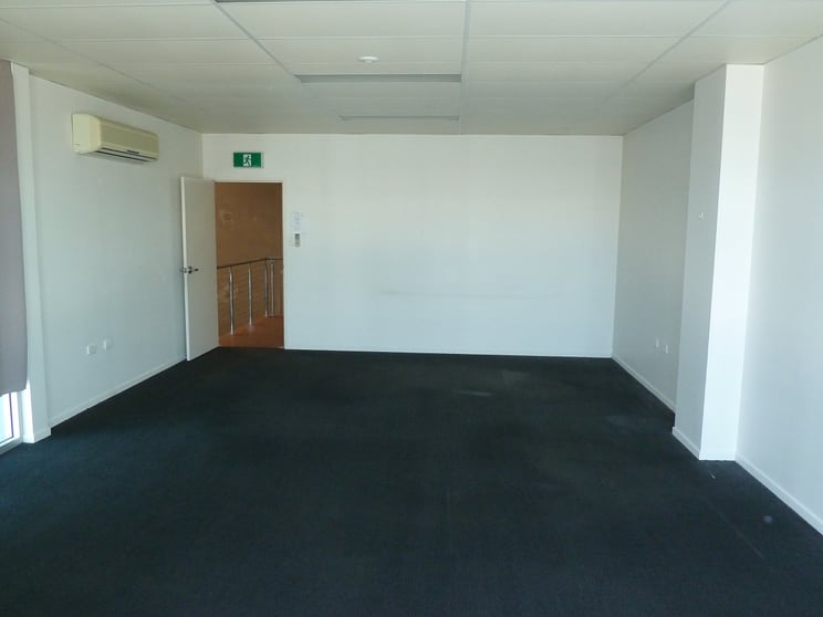 Click to view all images 3/16 Transport Avenue Paget QLD 4740 - Image 3