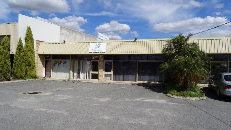 2 Dayana Close Midvale WA 6056 - Image 1