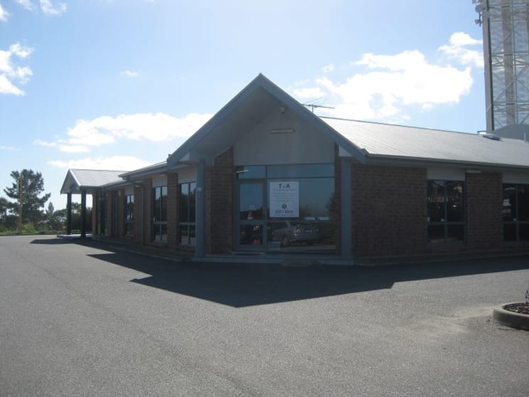 Click to view all images 10B Commercial Road Sheidow Park SA 5158 - Image 2