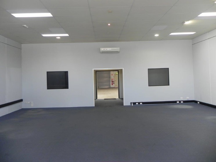 Click to view all images Unit 1/153 Belmont Ave Belmont WA 6104 - Image 2