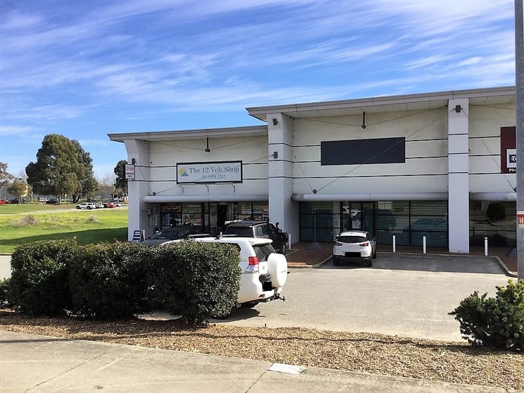Click to view all images Unit 4/12 Kewdale Road Welshpool WA 6106 - Image 1
