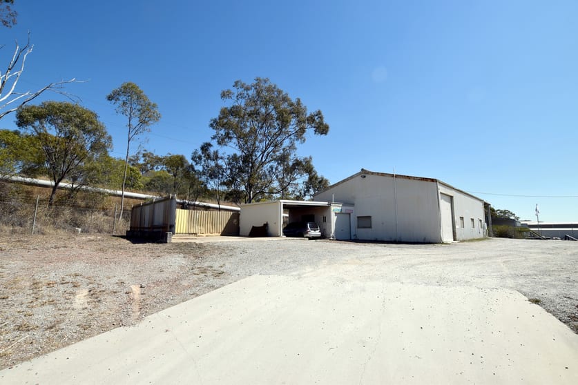 Click to view all images 56B Gladstone-Benaraby Road Toolooa QLD 4680 - Image 1