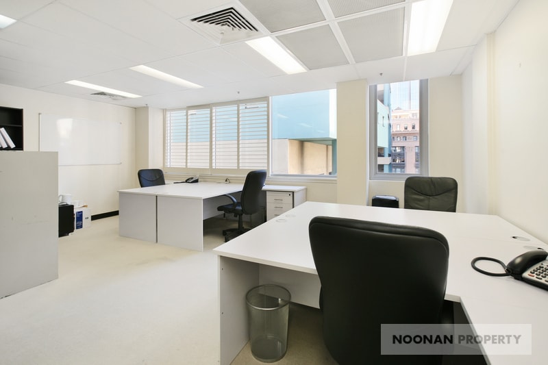 Click to view all images 71/88 Pitt Street Sydney NSW 2000 - Image 2