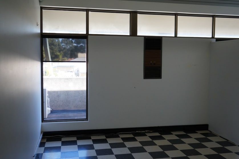 Click to view all images Office 4 The Market Place Shopping Centre Ballajura WA 6066 - Image 3
