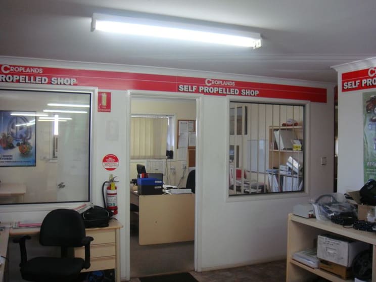 Click to view all images D/388 Taylor Street Glenvale QLD 4350 - Image 3