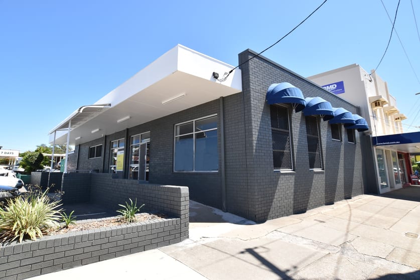 Click to view all images 1/119A Toolooa Street South Gladstone QLD 4680 - Image 1