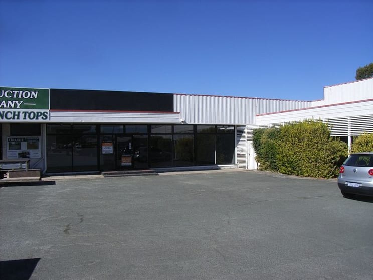 Click to view all images 166 Welshpool Road Welshpool WA 6106 - Image 1