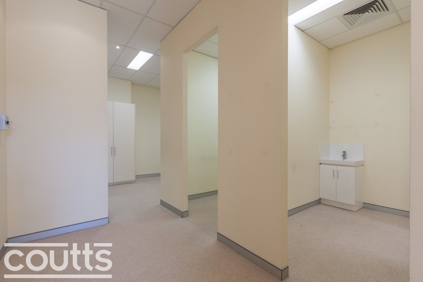 Click to view all images 13/163 - 171 Hawkesbury Road Westmead NSW 2145 - Image 3