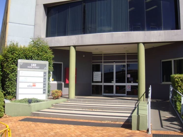 Click to view all images 4/162 Hume Street Toowoomba City QLD 4350 - Image 1