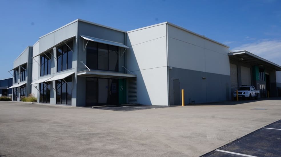 Click to view all images Unit 3, 20 Spit Island Close Mayfield West NSW 2304 - Image 1