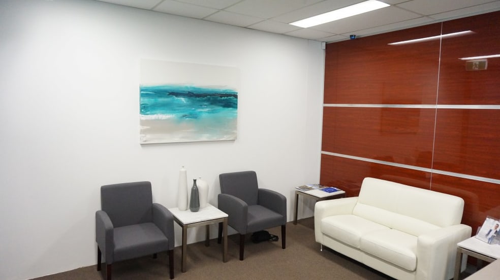 Click to view all images Suite 8 Level 2, 335 Wharf Road Newcastle NSW 2300 - Image 3