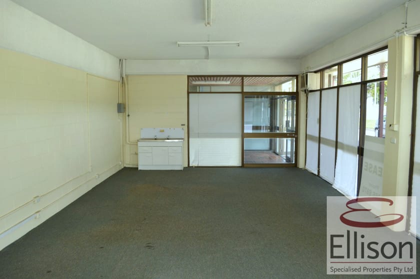 Click to view all images 8/2 Grevillea Street Tanah Merah QLD 4128 - Image 3