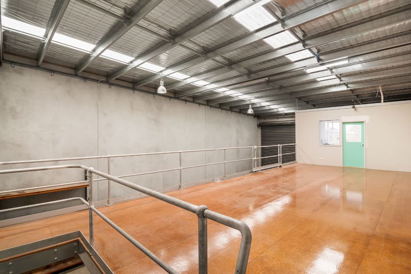 Click to view all images 5/577 Dorset Road Bayswater North VIC 3153 - Image 2