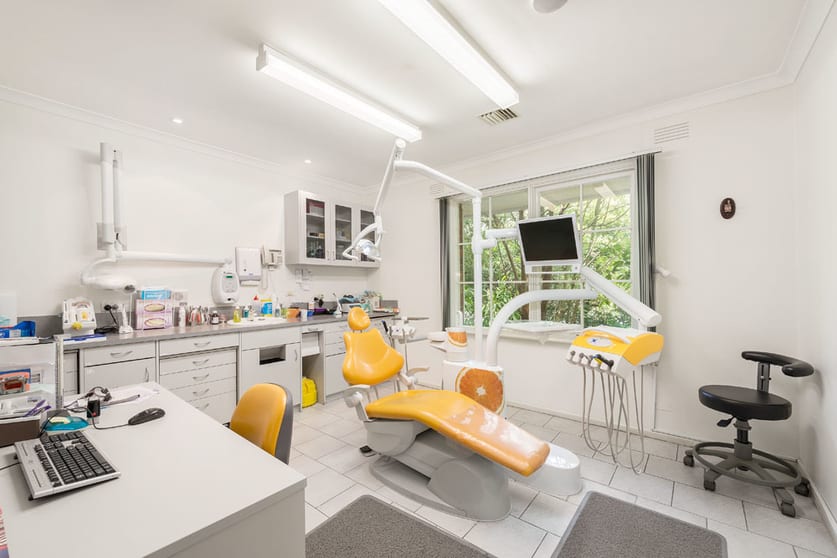 1059 Doncaster Road Doncaster East VIC 3109 - Image 2