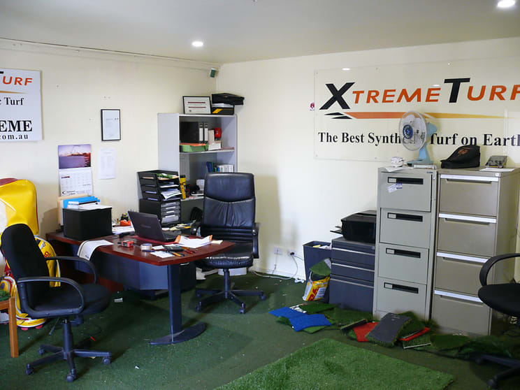 Click to view all images 1/25 Peel Street Eltham VIC 3095 - Image 2