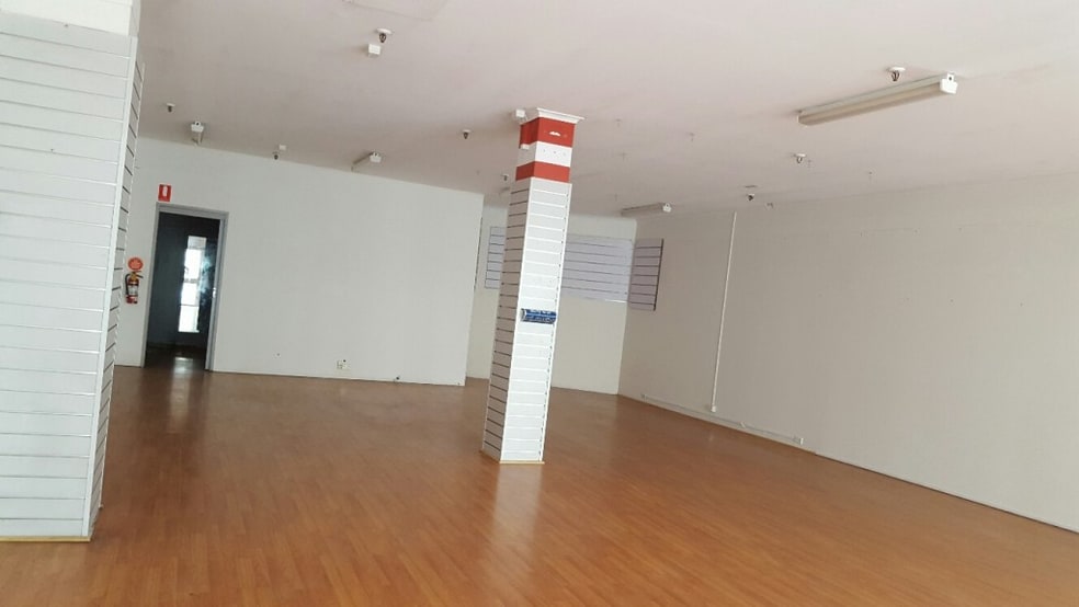 Click to view all images 104 Walker Street Dandenong VIC 3175 - Image 2