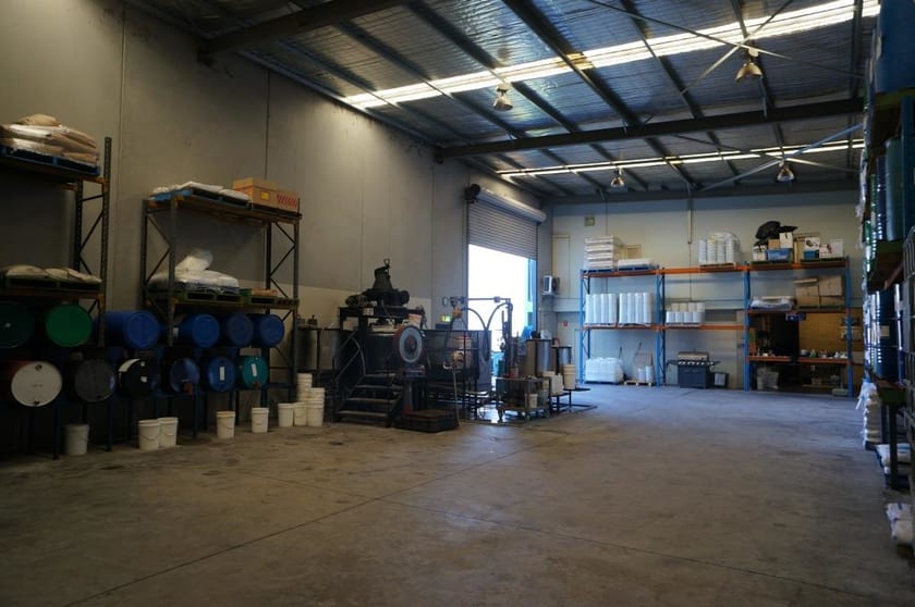 Click to view all images 6 Weld Street Prestons NSW 2170 - Image 2