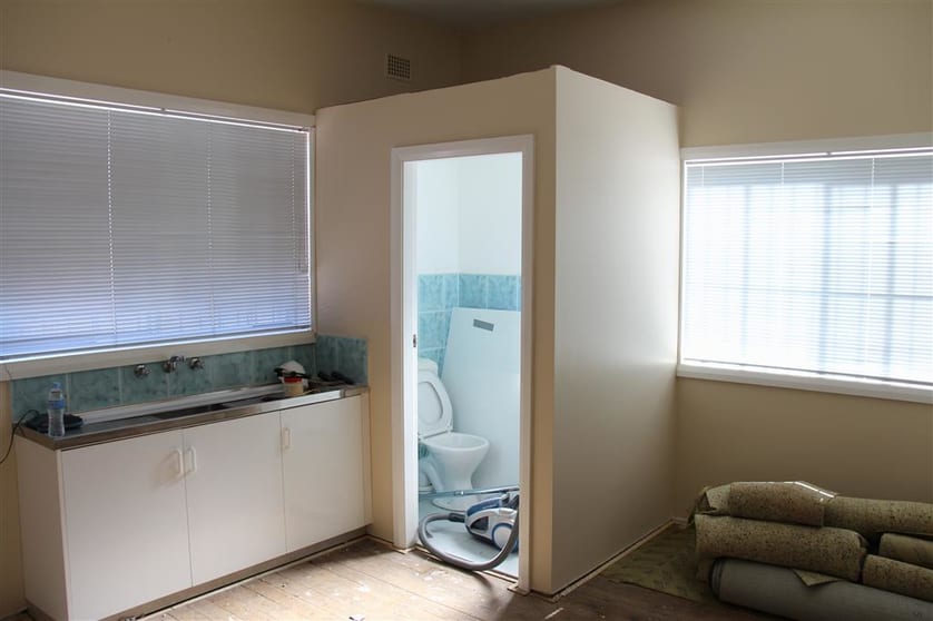 Click to view all images Suite 1/143 Woolooware Road Burraneer NSW 2230 - Image 2