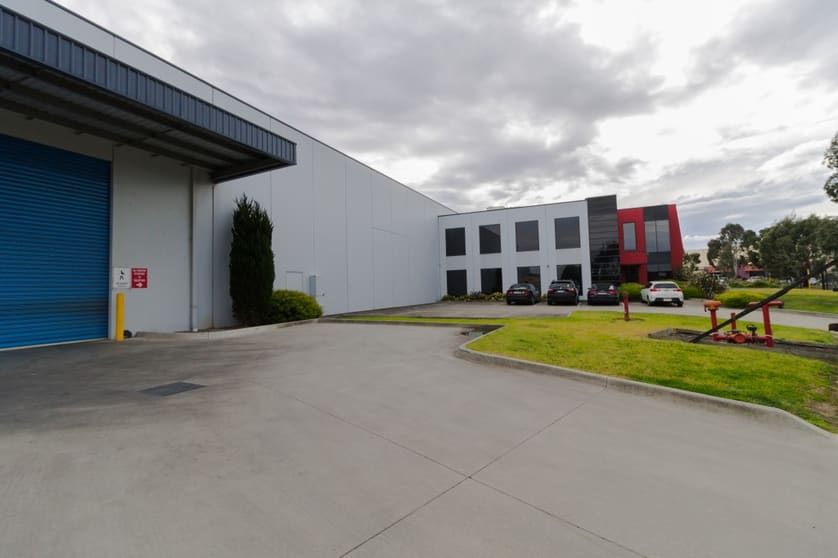 Click to view all images 52-60 Ventura Place Dandenong VIC 3175 - Image 2