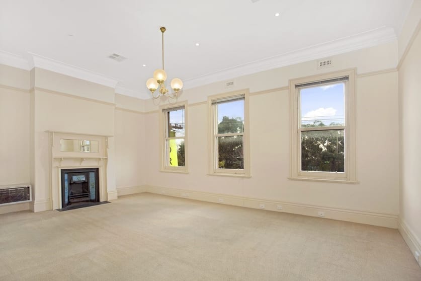 Click to view all images 1st Floor/106 Canterbury Road Middle Park VIC 3206 - Image 1