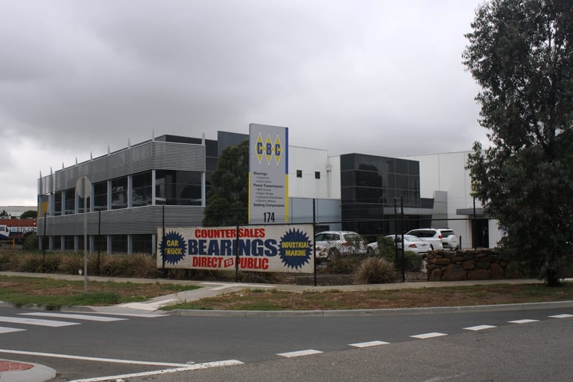 Click to view all images 174 Fairbairn Road Sunshine VIC 3020 - Image 1
